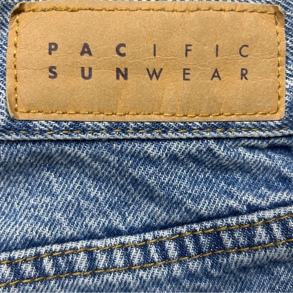 PacSun High Rise Distressed Straight Leg Jeans Blue Size 32 - Picture 9 of 10